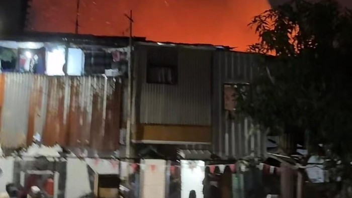 Kebakaran rumah di Jalan Kandea Makassar.