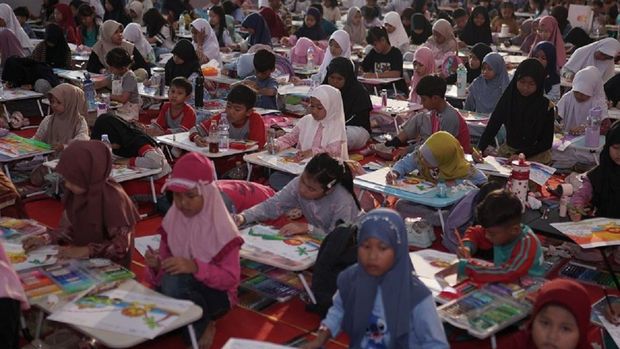 Lomba Mewarnai