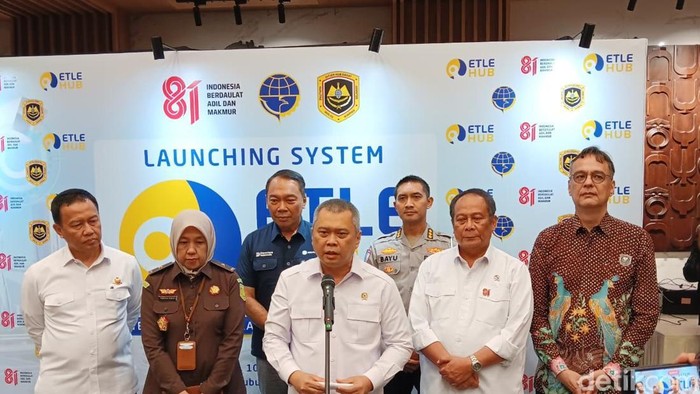 Menteri Perhubungan (Menhub), Dudy Purwagandhi