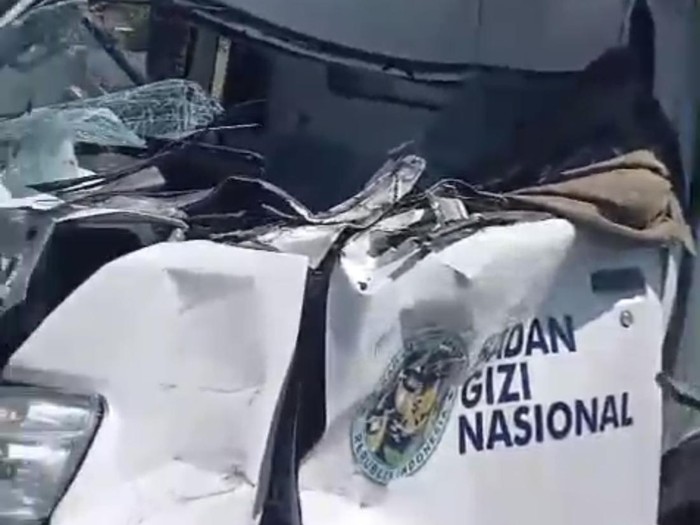 Mobil SPPG di Banyuwangi kecelakaan tewaskan satu pegawainya