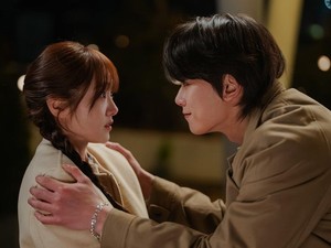 5 Zodiak yang Susah Move On walaupun Sudah Ada Pacar Baru