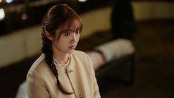 Momen Kim Hye Jun Terpesona Cha Woo Min di Drakor My Bias, My Boss