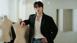 Momen Kim Hye Jun Terpesona Cha Woo Min di Drakor My Bias, My Boss
