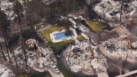 Kebakaran yang melanda kawasan sekitar Spokane sejak awal Agustus menjadi salah satu kebakaran hutan terbesar yang berdampak pada permukiman di wilayah tersebut. Reuters melaporkan hingga 10 Agustus sekitar 10.000 acre atau lebih dari 4.000 hektare lahan telah terbakar, sementara lebih dari 900 rumah mengalami kerusakan atau hancur.