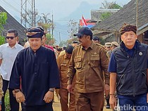 Saan Mustopa Dorong Relokasi-Pemulihan Kampung Adat Ciptamulya