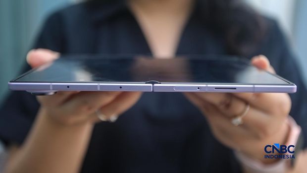 Samsung Galaxy Z Fold8. (CNBC Indonesia/Faisal Rahman)