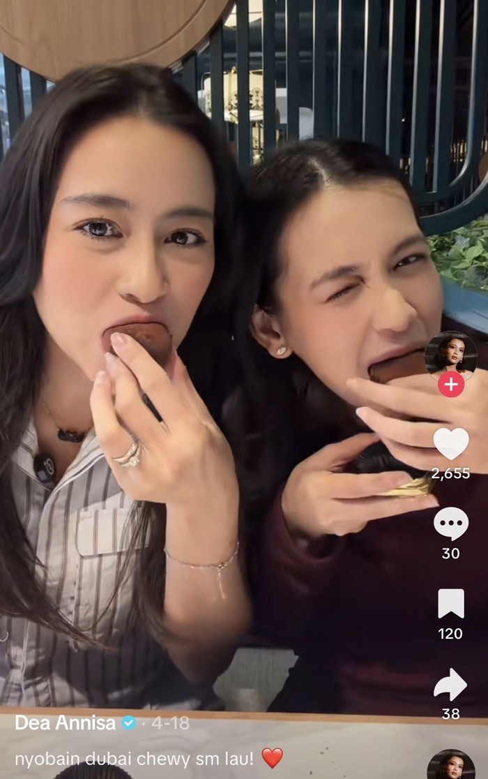 Sempat Belajar Masak, Dea Annisa Bikin Nasi Goreng Kimchi hingga Roti Panggang