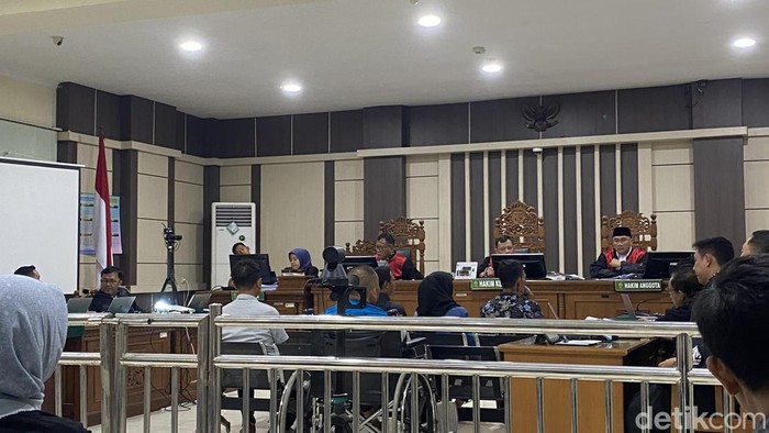 Suasana pemeriksaan sidang saksi kasus dugaan korupsi Bupati Pati nonaktif, Sudewo di Pengadilan Tipikor Semarang, Kecamatan Semarang Barat, Kota Semarang, Senin (10/8/2026).