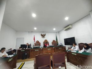 Hakim Tolak Praperadilan Tersangka Kuota Haji Asrul Azis Terkait Penggeledahan