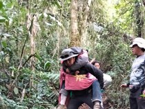2 Pendaki Perempuan yang Hipotermia di Gunung Dempo Pagar Alam Dievakuasi