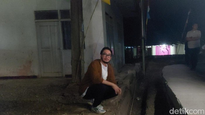 Bupati Jeje Ritchie Ismail Cek Perbaikan Jalan dan Drainase di Saguling KBB