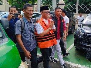 Bupati Nonaktif Lampung Tengah Ardito Dituntut 7 Tahun Penjara