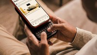 Keyboard ala BlackBerry Kembali, Bisa Dipasang ke Smartphone Modern