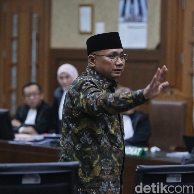 Eks Menag Yaqut Didakwa Perkara Kuota Haji, Negara Disebut Rugi Rp622 Miliar
