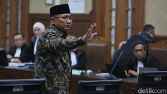 Terungkap Negara Rugi Rp 622 M saat Yaqut Didakwa Kasus Kuota Haji