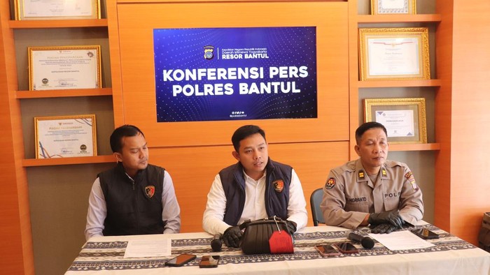 Jumpa pers di Mapolres Bantul, Selasa (11/8).