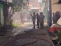 Kebakaran di Jalan Toddopuli 6 Makassar, Damkar Dikerahkan