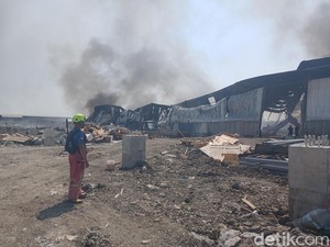 Kebakaran Gudang Limbah di Bebres Akhirnya Padam Usai 4 Hari Dilalap Api