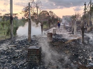 7.000 Ekor Ayam Mati Saat Api Lalap Peternakan di Tulungagung
