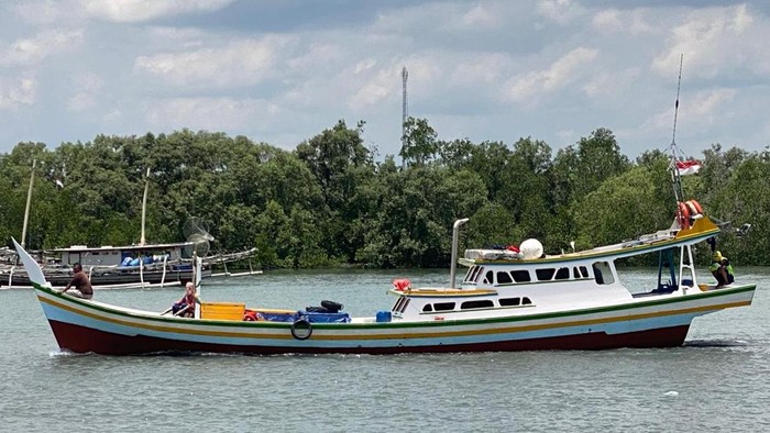 KM Putra Buluh dilaporkan ditabrak kapal kargo di perairan Pulau Pengikik, Kabupaten Bintan, Kepri.