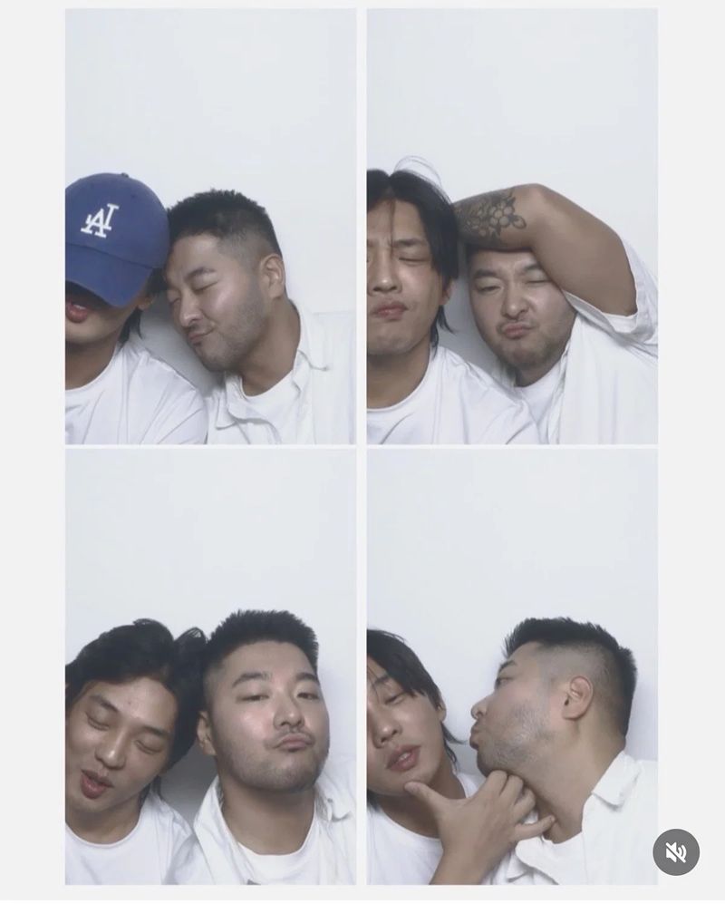 Kedekatan Yoo Ah In dengan teman CEO menuai sorotan hingga memicu rumor pacaran. Kedekatan Yoo Ah In dengan teman CEO menuai sorotan hingga memicu rumor pacaran.
