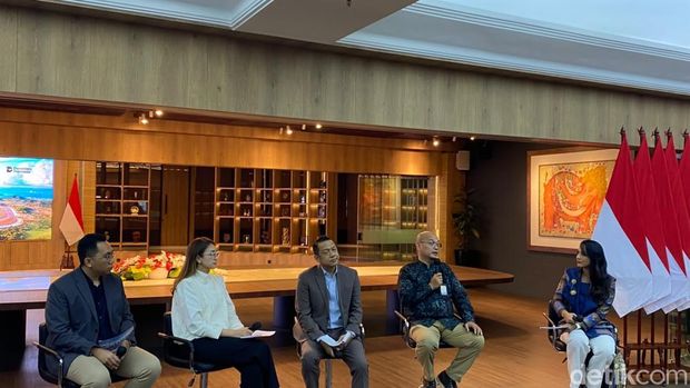 Konferensi pers kolaborasi Garuda Indonesia dan InJourney 'Discover More Indonesia' Konferensi pers kolaborasi Garuda Indonesia dan InJourney 'Discover More Indonesia'