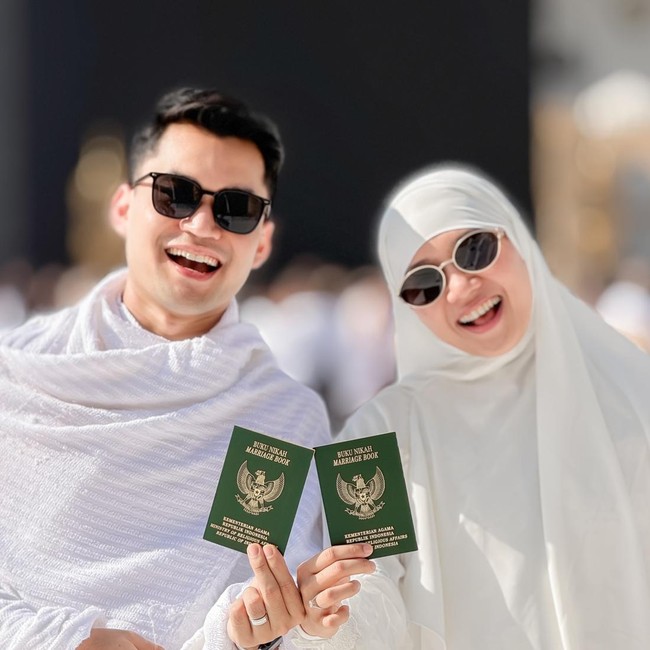 Potret Nikah Pebulutangkis Leo Rolly Carnando dengan Indah