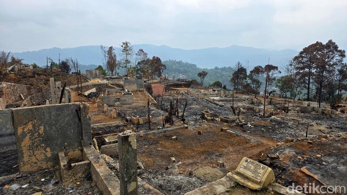 Lokasi bekas kebakatan kampung adat Ciptamulya