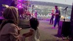 Gemas! Ikut Mahalini Nyanyi, Selina Joget Gak Sabar Lari ke Atas Panggung