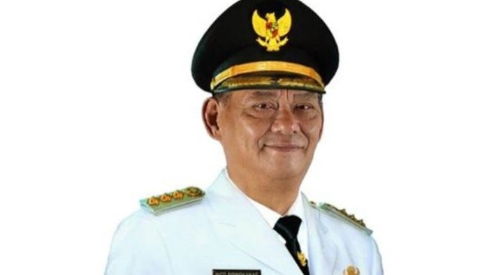 Mantan Bupati Tana Toraja, Nicodemus Biringkanae meninggal dunia.