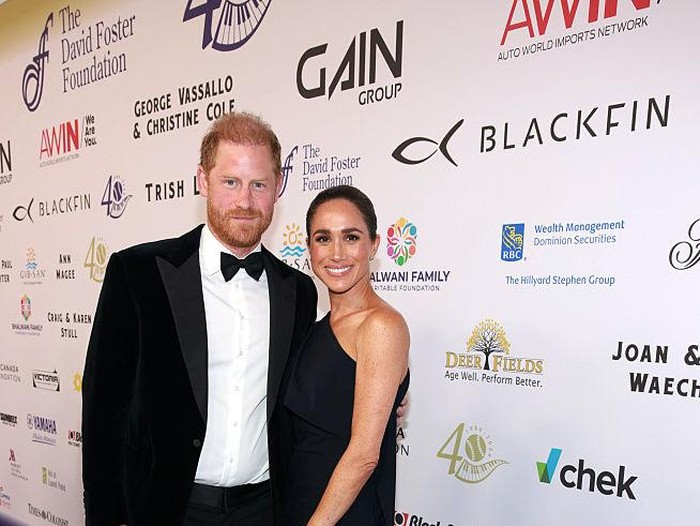 VICTORIA, BRITISH COLUMBIA - AUGUST 07: (L-R) Prince Harry, Duke of Sussex, Meghan, Duchess of Sussex, Katharine McPhee and David Foster attend the David Foster Foundation 40th Anniversary Celebration on August 07, 2026 in Victoria, British Columbia. (Photo by Vito Amati/The David Foster Foundation via Getty Images)