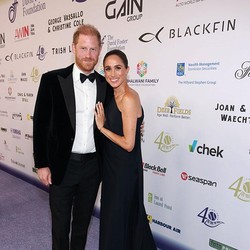 Meghan Markle Curi Perhatian di Kanada, Pakai Anting Berlian Putri Diana