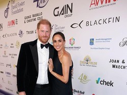 Meghan Markle Curi Perhatian di Kanada, Pakai Anting Berlian Putri Diana