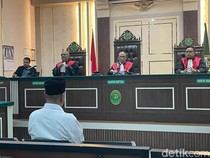 AS Pendiri Ponpes Cabuli Santriwati di Pati Jalani Sidang Perdana