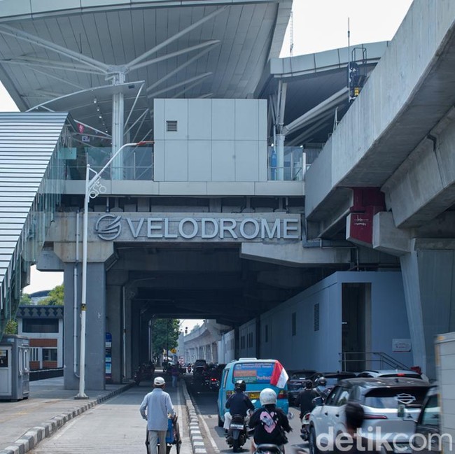 Progres LRT Jakarta Fase 1B Jelang Diresmikan