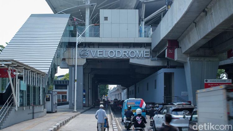 Progres LRT Jakarta Fase 1B Jelang Diresmikan