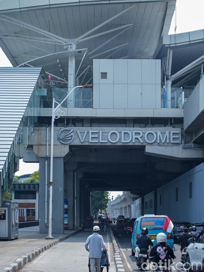 Progres LRT Jakarta Fase 1B Jelang Diresmikan