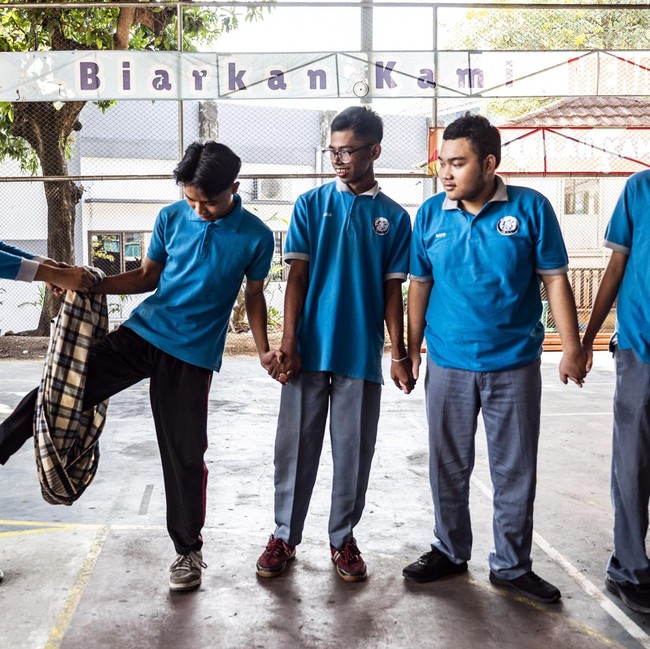 Semangat Kemerdekaan, Siswa SLB Semarang Adu Kekompakan di Lomba HUT RI