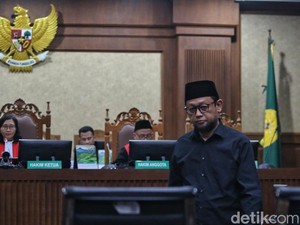 Gus Alex Bantah Inisiatif Siapkan USD 1 Juta untuk Pansus Haji DPR 2024