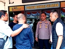 Video: Viral DC yang Gebuk Warga Bekasi Pakai Kursi Kini Ditangkap Polisi