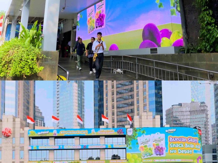 Viral Hujan Anggur di Jakarta, Iklan Ini Bikin Warga Berhenti Menoleh