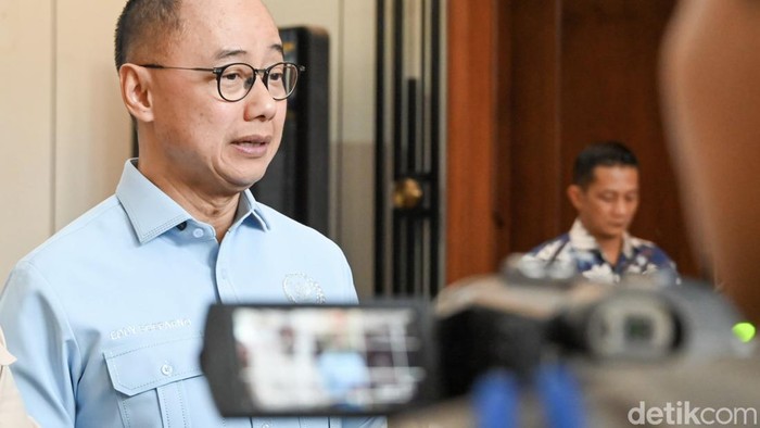 Wakil Ketua MPR RI Eddy Soeparno saat kunjungan kerja di Balai Kota Bandung.