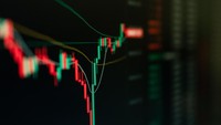 IHSG Tergelincir ke Zona Merah, Simak Rekomendasi Saham Hari Ini