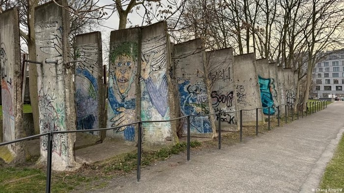 Di Mana Saja Sisa Tembok Berlin Berada?