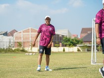 Arema FC Promosikan Doni Suherman Jadi Asisten Pelatih