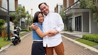 Farida Nurhan dikunjungi pedangdut Nassar di rumah. Ia meluapkan kebahagiaannya. (Foto: dok Instagram farida.nurhan)