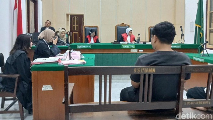 Foto : Sidang tuntutan di ruang Cakra 8 Pengadilan Negeri Medan, Rabu (12/8/2026)(Juita Sinuhaji/detikSumut)