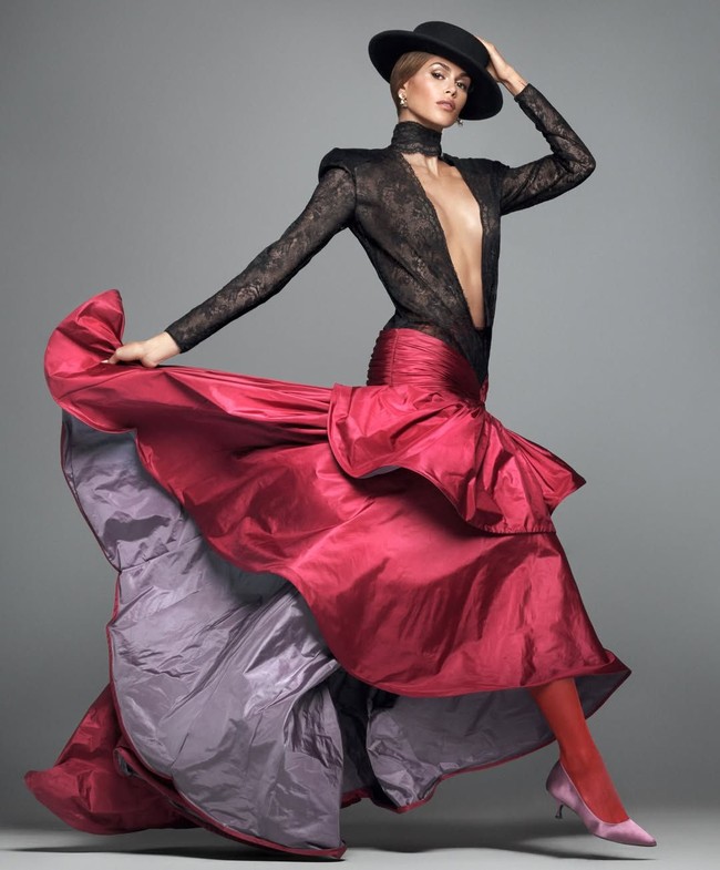 Kaia sendiri sudah berkarier sebagai model sejak usia 10 tahun. Foto: Instagram @kaiagerber