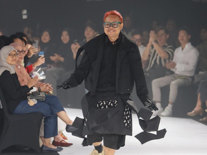 Koleksi Aldrie Pintu Incubator 2026 di Jakarta Fashion Festival 2026