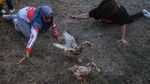 Lomba Tangkap Itik Meriahkan Sambut HUT ke-81 RI di Kendari